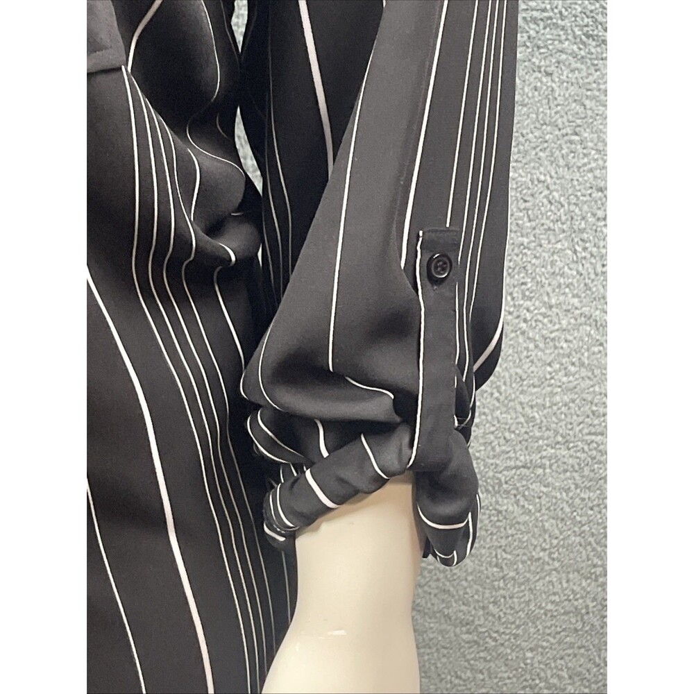 Catherines Women’s Top 2X Striped Oversized Longline Button Front Minimalist - Picture 2 of 10